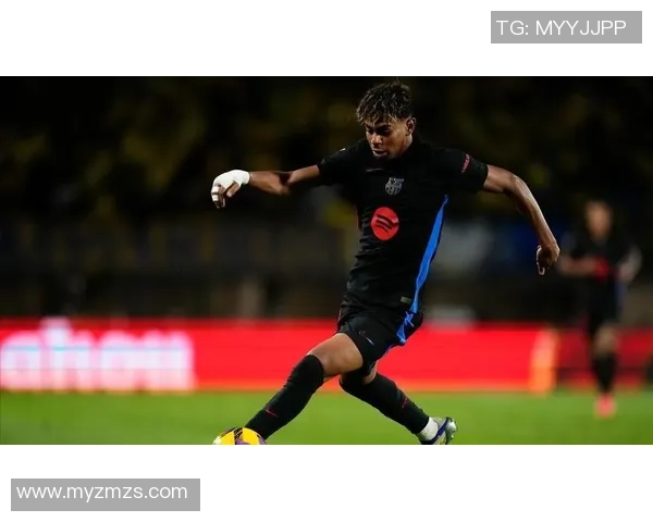 足总杯激战巴萨逆转巴黎圣日耳曼神扑成关键转会传闻引发热议