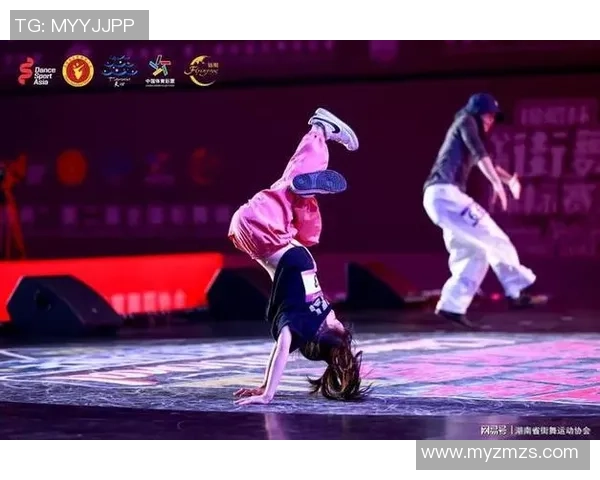 赛后分析：北京街舞队与重庆街舞队的战术对决与精彩瞬间回顾