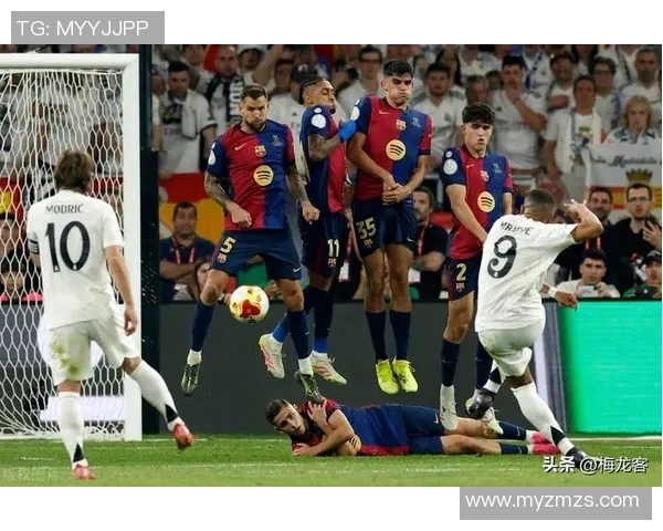 国王杯激战：里昂狂胜莱比锡6-2绝杀时刻点燃全场激情