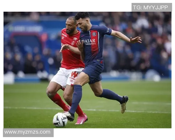 德甲惊现冷门巴黎圣日耳曼小胜切尔西红牌事件引发全场热议